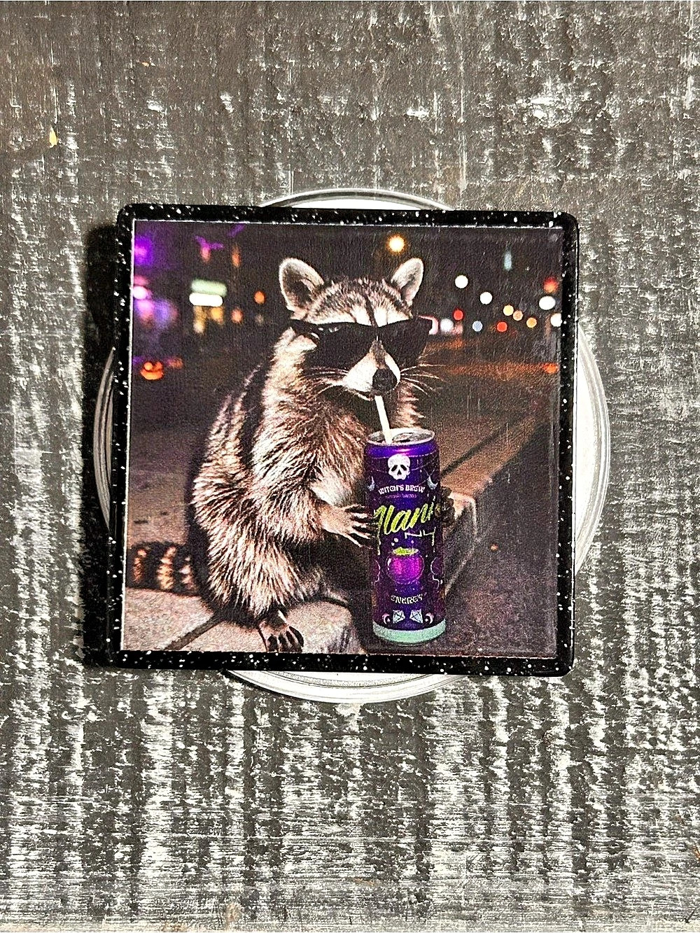 Raccoon Black & White MagSafe phone grip